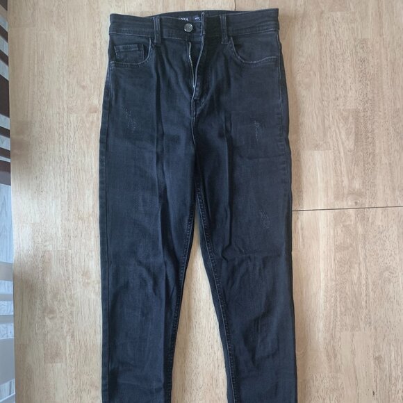 Black High-Waisted Zara Skinny Jeans - Picture 1 of 6